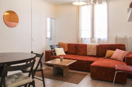 Charming T2 of 50 m2 near the Parc des Princes - Tap to explore photos