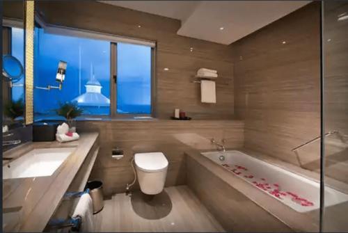 Luxury Apartement Rasuna Jakarta by Lentera - Tap to explore photos