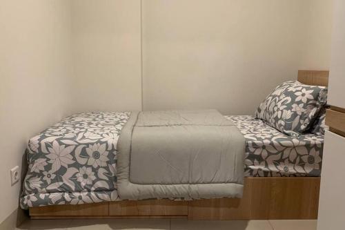 Apt Oak Tower 2BR Pulo Gadung with Pool