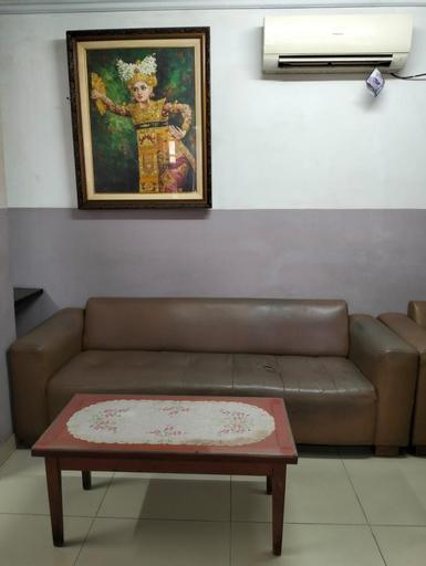 Griya Mitra Kost - Tap to explore photos