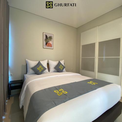 Ghurfati Hotel Wedana - Tap to explore photos