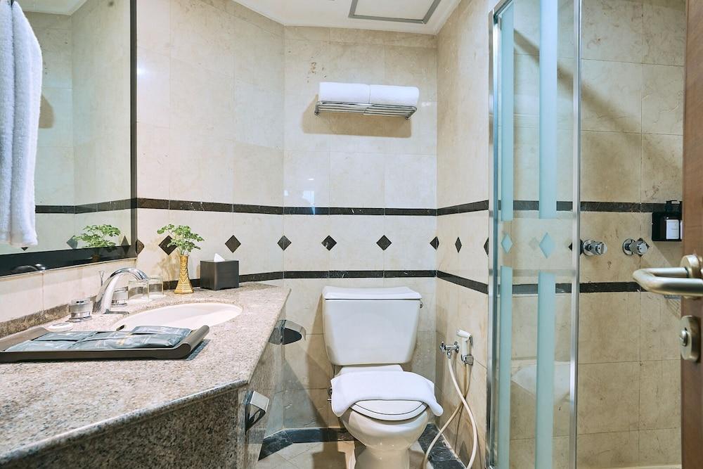 Horison Ultima Menteng Jakarta Room Type - Deluxe Twin Room