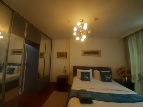 Ancol mansion apartement - Tap to explore photos