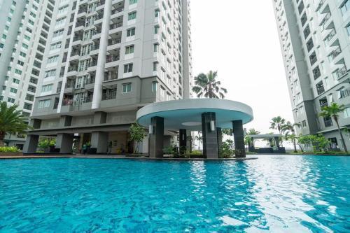 Luxury 2BR Near Mall Thamrin, SCBD Netflix - Tap to explore photos