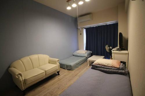 【 ディズニーへ楽ちんな部屋】車で11分*コンビニあり!東京メトロ葛西駅から徒歩5分! - Tap to explore photos