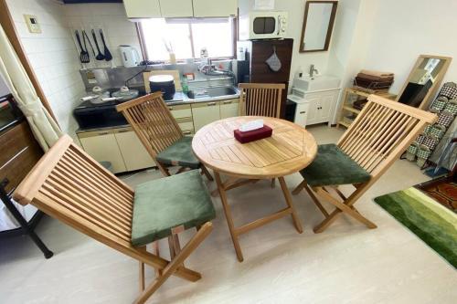 1min walk to sta, drct bus to HND! Easy access! 03 - Tap to explore photos