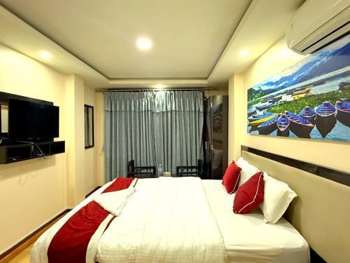 Hotel paradise valley view Pvt ltd - Tap to explore photos