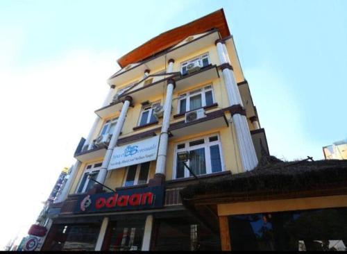 Hotel Odaan - Tap to explore photos