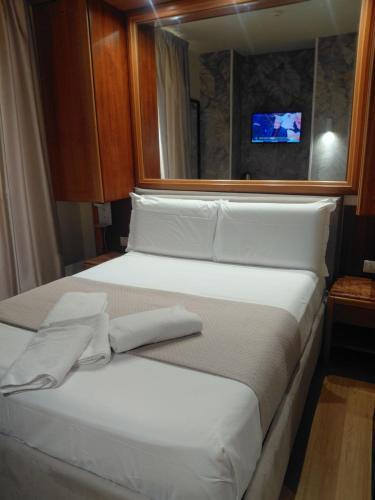 Affittacamere REGIO Room Type - Small Double Room