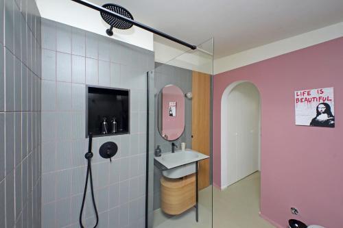 4bnb - Luxury Navona Apartment - Tap to explore photos