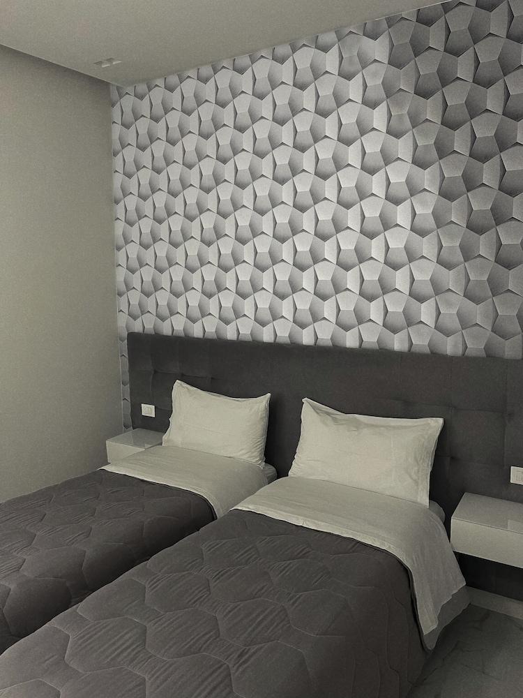Alissa Suite Room Type - Double or Twin Room, Non Smoking, Private Bathroom Alissa Suite Room Type - Double or Twin Room, Non Smoking, Private Bathroom