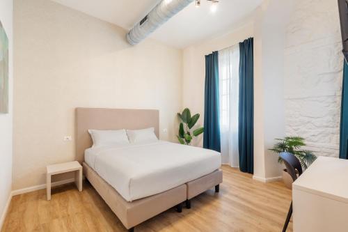 Adelante Apartment Room Type - One-Bedroom Apartment Adelante Apartment Room Type - One-Bedroom Apartment