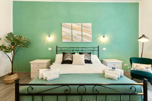 Etta Suite - Close Vatican Museum Room Type - One-Bedroom Apartment Etta Suite - Close Vatican Museum Room Type - One-Bedroom Apartment