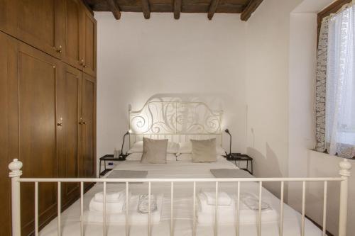 Happy Trastevere in Rome Room Type - Two-Bedroom Apartment Happy Trastevere in Rome Room Type - Two-Bedroom Apartment