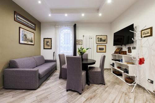 iFlat One step from Colosseum Room Type - One-Bedroom Apartment iFlat One step from Colosseum Room Type - One-Bedroom Apartment