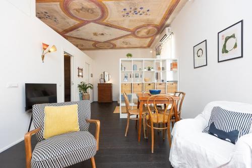 Campani by Rental in Rome - Tap to explore photos