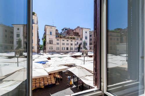 Campo dei Fiori Elite Luxury for 10 guests - Tap to explore photos