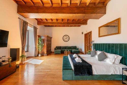 Piacentino Homes Navona view apartment - Tap to explore photos