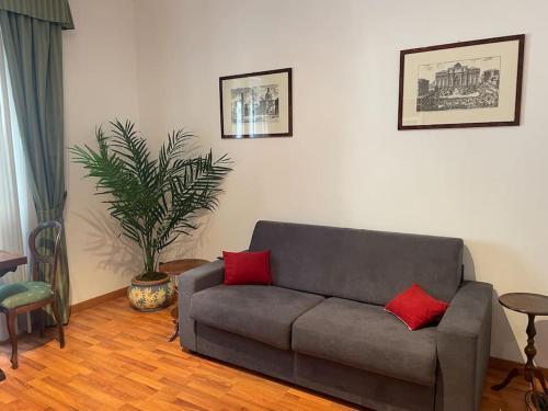 Interno 3 - Vatican Apartment Room Type - Two-Bedroom Apartment