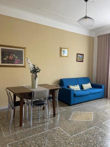 Brando Apartment San Saba - Tap to explore photos