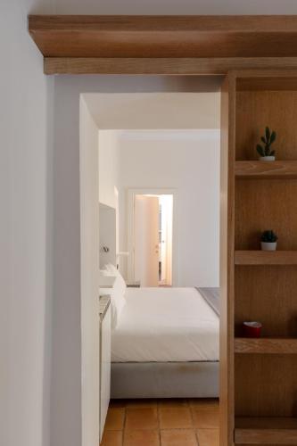 Cozy apartment with private garden at SpanishSteps