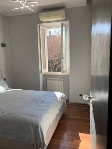 DOMVS DR - Tap to explore photos