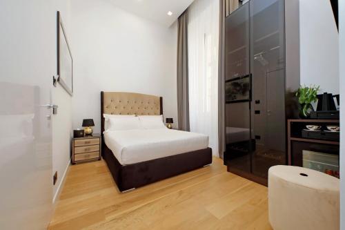 Domus Aurea Luxury Suites Room Type - Queen Room