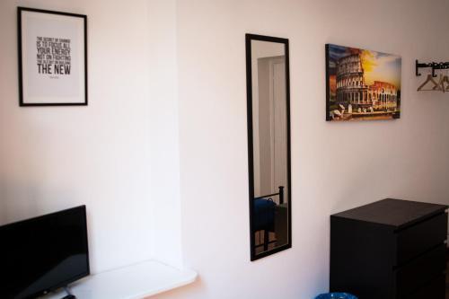 Ezio House Room Type - One-Bedroom Apartment