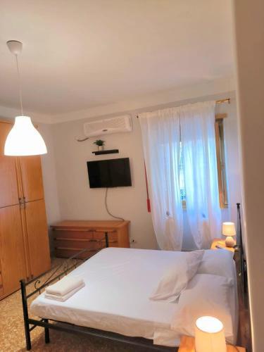 Bilocale in Via degli Orti Variani Room Type - One-Bedroom Apartment