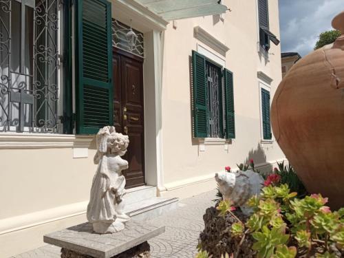 Holiday Garden House Roma Room Type - Two-Bedroom House