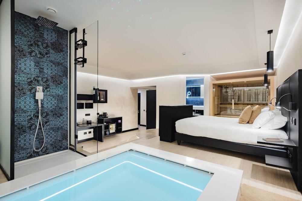 Dream Suite Trevi Room Type - Superior Double Room