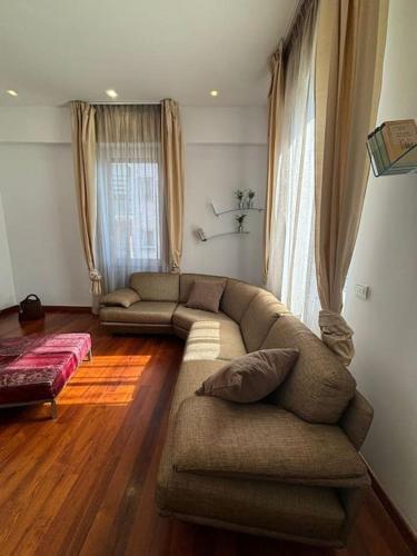 Cornelia Suite - Tap to explore photos