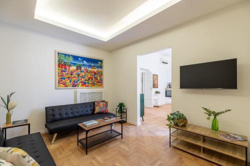 iFlat Vatican Elegant and Spacious Apartment - Tap to explore photos