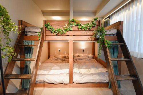 Hotel Tokyo Hub Room Type - Quadruple Room with Shower