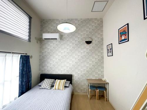 B新宿区最繁华地域/徒步到新宿只需要10分钟/徒步到新大久保只需要4分钟/复式房间/全新装修