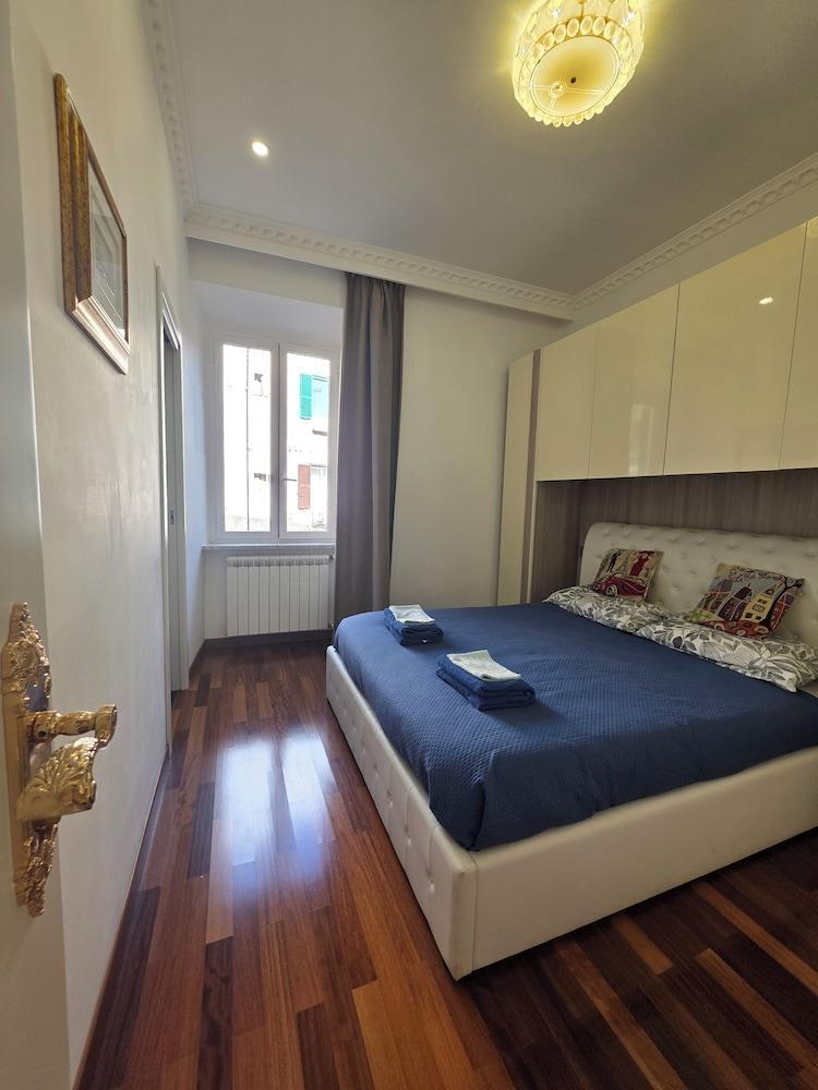 Francesco Romestay Casa Vittorio Room Type - Superior Double Room, City View