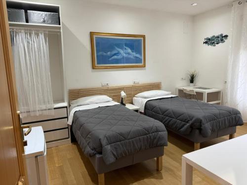 Appartamento Garbatella Room Type - Three-Bedroom Apartment