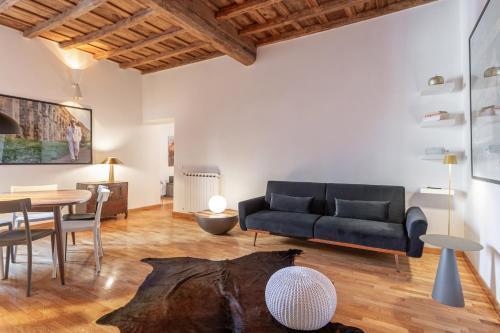 Eclectica Living by Navona Square - Tap to explore photos