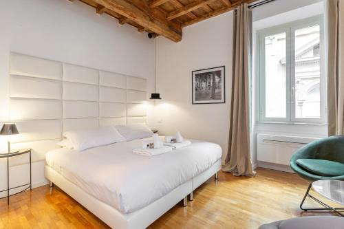 Eclectica Living by Navona Square - Tap to explore photos