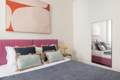 Boutique Apartment Near Piazza di Spagna - Tap to explore photos