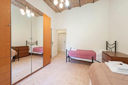 Casa Vacanze Riccardo - Tap to explore photos