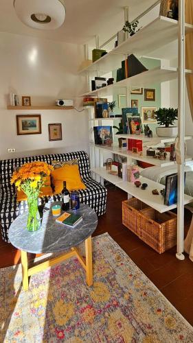 Casa Verde - Tap to explore photos