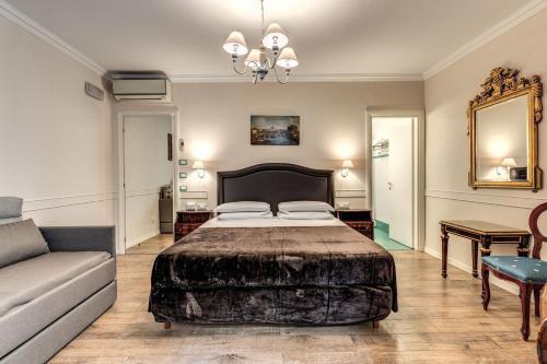 Aurelius Ponte Sant'Angelo Rooms - Self Check-in Room Type - Junior Suite