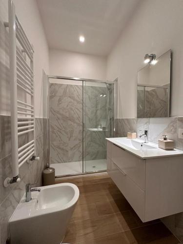 Domus Iulius Room Type - Deluxe Room (2 Adults + 1 Child) Domus Iulius Room Type - Deluxe Room (2 Adults + 1 Child)
