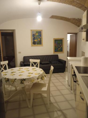Apt treviso - Tap to explore photos