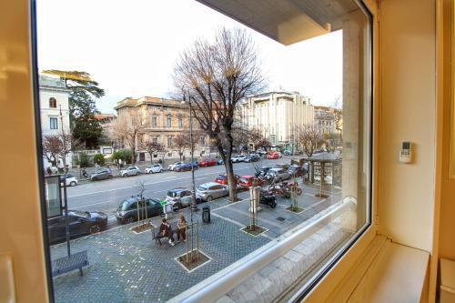 Roma Centro CDR Luxury Suites - Tap to explore photos