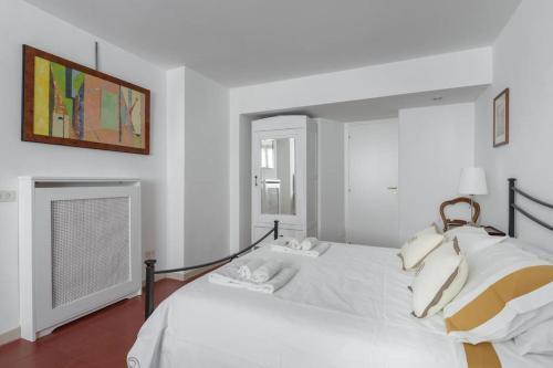 Discover the Pantheon from The Berardi Studio Flat Room Type - One-Bedroom Apartment