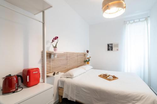 4BNB - Reale House Room Type - Double Room with Private External Bathroom