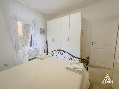 Azadi B&B Flaminio - Tap to explore photos