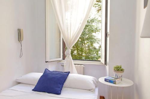 4bnb - Lante Apartment - Tap to explore photos